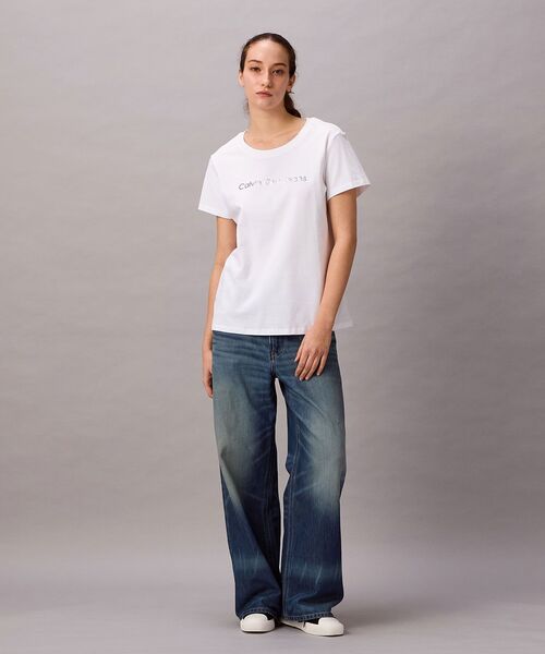 Calvin Klein(カルバン・クライン)の「ロゴ スリム Tシャツ(Tシャツ/カットソー・レディース・ホワイト/ブラック/ホワイト系その他・L/S/XS/M)」の11枚目の写真