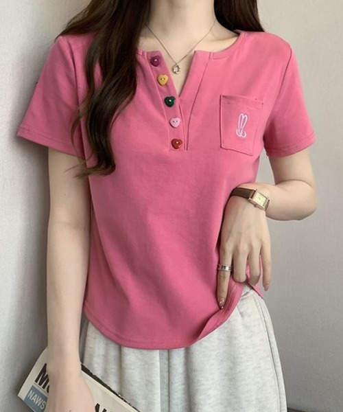 SPIGA（スピーガ）の「カラフルボタンヘンリーネックトップス（Tシャツ/カットソー・レディース・ブラック/ホワイト/ピンク・MEDIUM/LARGE）」の3枚目の写真