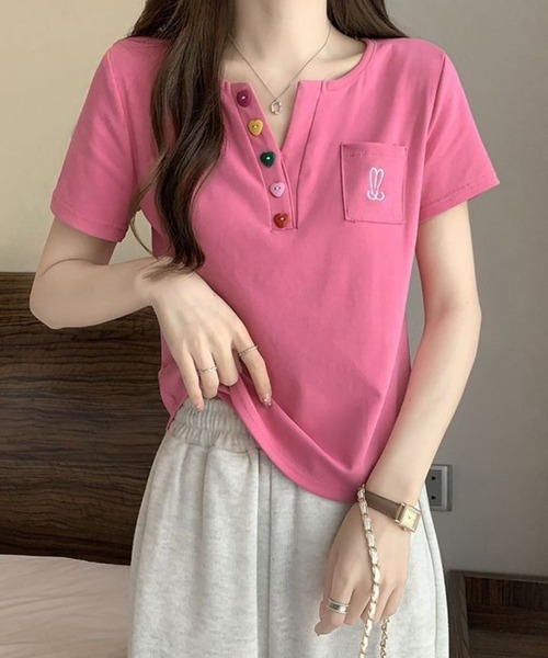 SPIGA（スピーガ）の「カラフルボタンヘンリーネックトップス（Tシャツ/カットソー・レディース・ブラック/ホワイト/ピンク・MEDIUM/LARGE）」の7枚目の写真