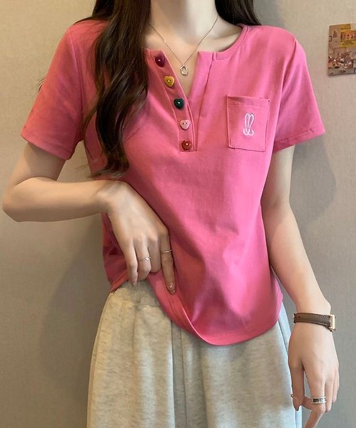 SPIGA（スピーガ）の「カラフルボタンヘンリーネックトップス（Tシャツ/カットソー・レディース・ブラック/ホワイト/ピンク・MEDIUM/LARGE）」の5枚目の写真