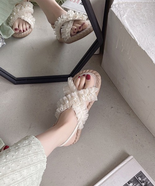Lace Ladies(レースレディース)の「シアーフリル パール バックストラップ エスパドリーユ サンダル(サンダル・レディース・アイボリー/ブラック・25cm/22.5cm/23cm/23.5cm/24cm/24.5cm)」の11枚目の写真