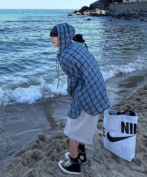 FreeZone（フリーゾーン）の「チェックフードシャツ（シャツ/ブラウス・メンズ・ブラウン/ブルー・F）」の19枚目の写真