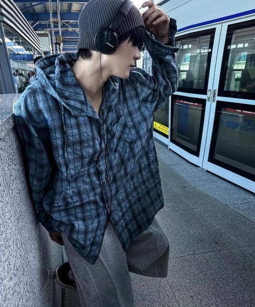 FreeZone（フリーゾーン）の「チェックフードシャツ（シャツ/ブラウス・メンズ・ブラウン/ブルー・F）」の22枚目の写真