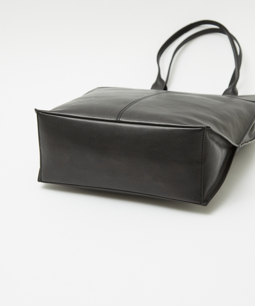 alfredoBANNISTER（アルフレッドバニスター）の「ヘキサゴン レザー トートバッグ（トートバッグ・メンズ・ブラック系その他/ブラック・フリー）」の20枚目の写真