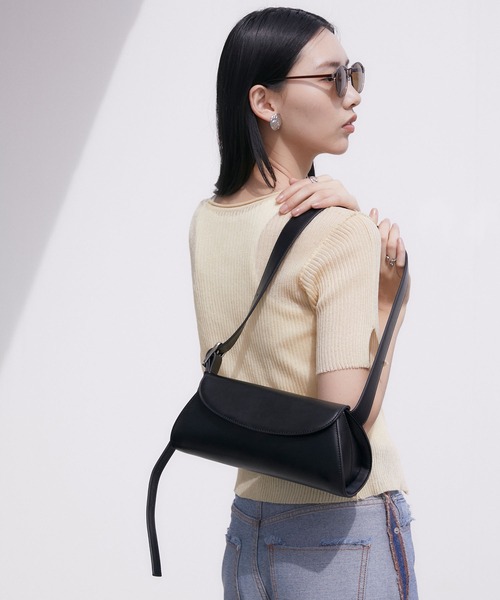 somlu.（ソンムル）の「【somlu.】横長ベルトショルダーバッグ（ショルダーバッグ・レディース・グレー/ブラック/アイボリー・FREE）」の9枚目の写真