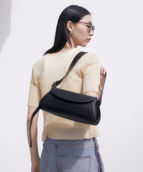 somlu.（ソンムル）の「【somlu.】横長ベルトショルダーバッグ（ショルダーバッグ・レディース・グレー/ブラック/アイボリー・FREE）」の10枚目の写真