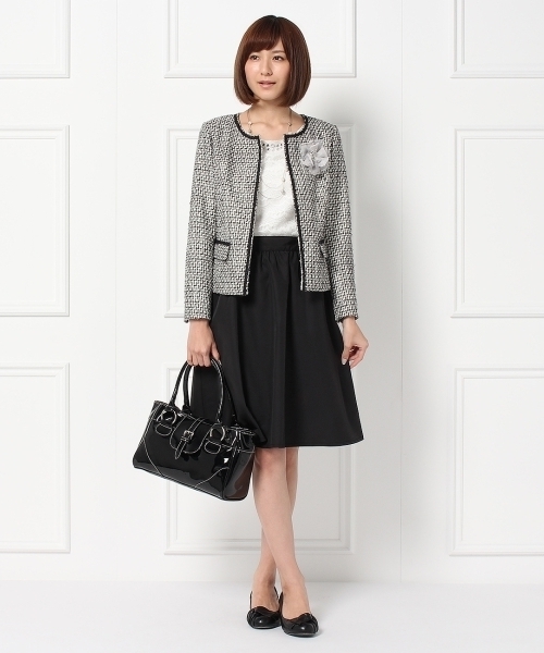 SHOO・LA・RUE(シューラルー)の「スカラップレースシフォンブラウス(シャツ/ブラウス・レディース・ブラック/ホワイト・02/03)」の8枚目の写真