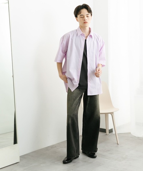 SENSE OF PLACE by URBAN RESEARCH(センスオブプレイスバイアーバンリサーチ)の「『ユニセックス』リラックスフィットレギュラーカラーショートスリーブシャツ(シャツ/ブラウス・メンズ・ホワイト/チャコールグレー/ブルー/ライトピンク・MEDIUM/LARGE)」の8枚目の写真