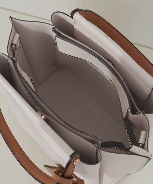 natural couture（ナチュラルクチュール）の「２ＷＡＹハンドバッグ（ショルダーバッグ・レディース・ブラック/グレー/アイボリー・FREE）」の20枚目の写真