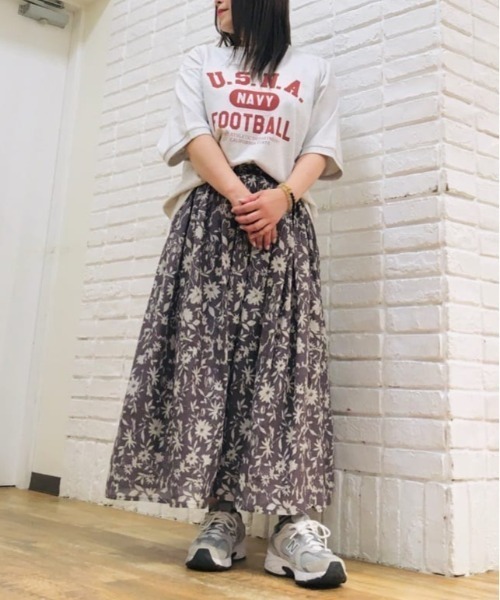 NAVY(ネイビー)の「NAVY オーバーサイズカレッジスウェットTシャツ ユニセックス(Tシャツ/カットソー・メンズ・スモーキーグリーン系/オートミール/ネイビー/ホワイト・S/M/L/XL)」の16枚目の写真