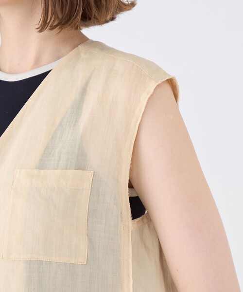 MACPHEE（マカフィー）の「ラミーソリッド Vネックジレ（ベスト・レディース・チャコールグレー/ライトブルー/ベージュ・36）」の7枚目の写真