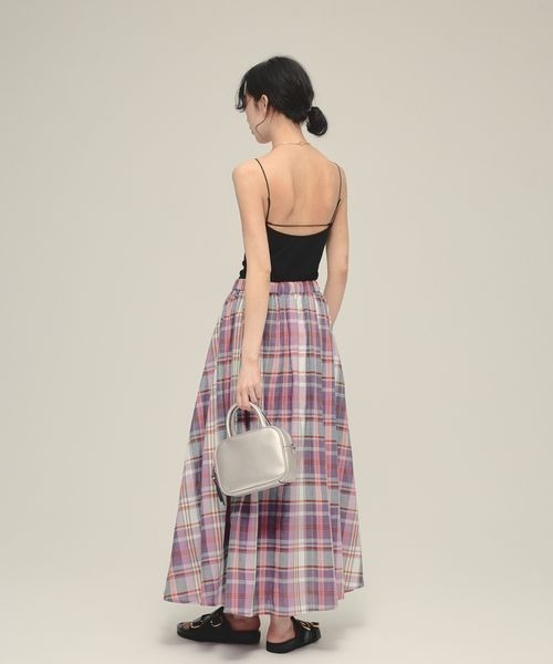 eL（エル）の「【eL】Seamless Cup Top Cami/492729（キャミソール・レディース・ブラウン/ブラック/オフホワイト・FREE）」の6枚目の写真