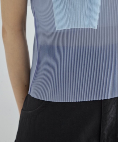 kotohayokozawa（コトハヨコザワ）の「【kotohayokozawa/コトハヨコザワ】《STUDIOUS別注》SHEER SHORT SLEEVE TOP/シアーショートスリーブトップス/クルーネック（Tシャツ/カットソー・レディース・ピンク/ブラック/グレー/ブルー・FREE）」の8枚目の写真