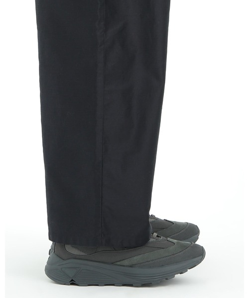 OAO(オーエーオー)の「THE CURVE 1 Nubuck(スニーカー・レディース・Beige/MD.Gray・23/24/25/26/26.5/27/27.5/29/28/22)」の7枚目の写真