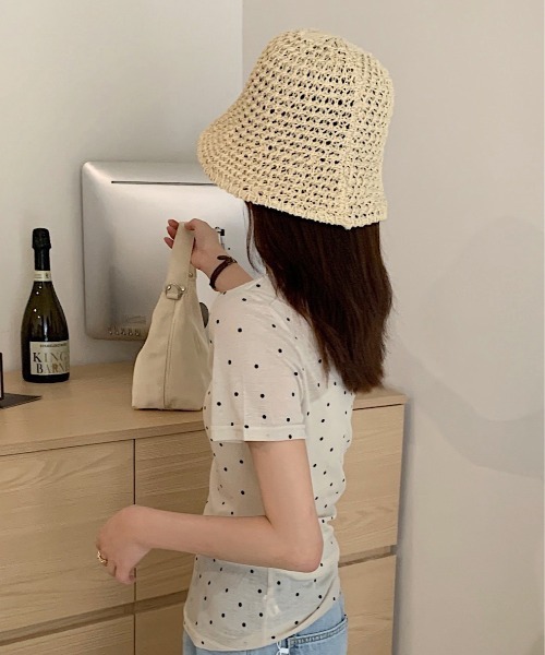 on:nue（オンニュ）の「【on:nue】シアードットカットソー（Tシャツ/カットソー・レディース・アイボリー/ブラック/グレー・FREE）」の5枚目の写真