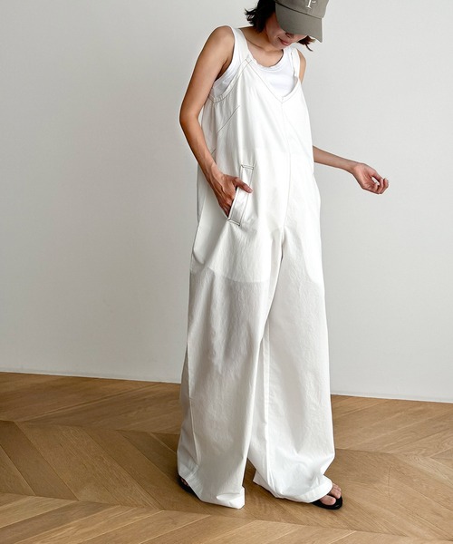 CANAL JEAN(キャナルジーン)の「El mar コットンVネックサロペット(サロペット/オーバーオール・レディース・チャコールグレー/ホワイト・ONE SIZE)」の15枚目の写真