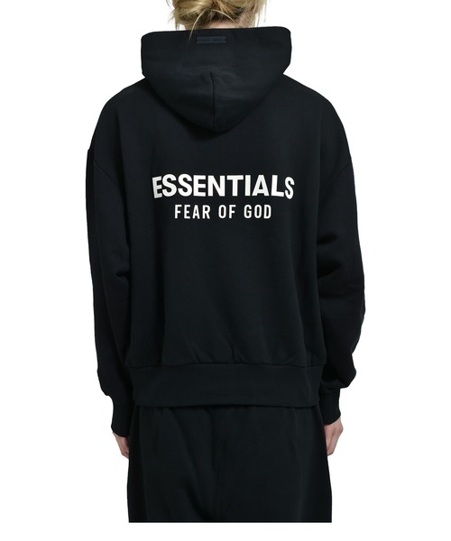 FOG ESSENTIALS(エフオージーエッセンシャルズ)の「CLASSIC FIT FLEECE HOODIE(パーカー・メンズ・ブラック・XX-SMALL/X-SMALL/SMALL/MEDIUM/LARGE/X-LARGE)」の1枚目の写真