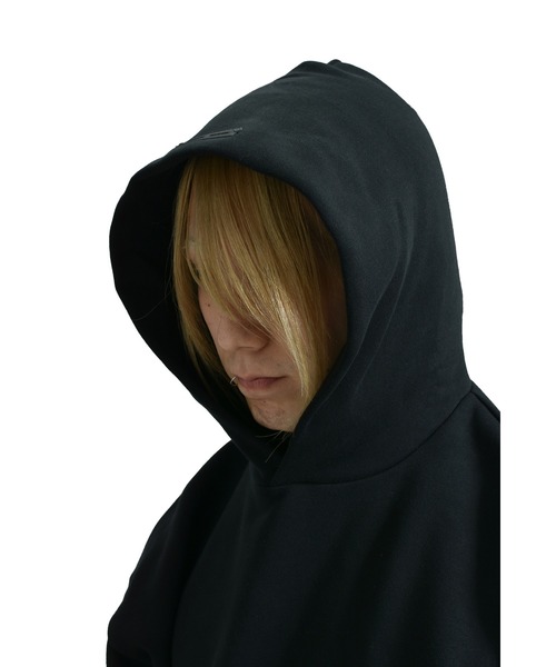 FOG ESSENTIALS(エフオージーエッセンシャルズ)の「CLASSIC FIT FLEECE HOODIE(パーカー・メンズ・ブラック・XX-SMALL/X-SMALL/SMALL/MEDIUM/LARGE/X-LARGE)」の9枚目の写真