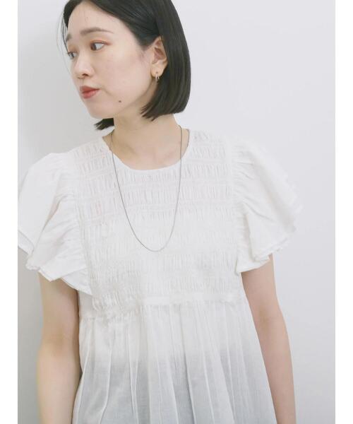 Samansa Mos2 blue（サマンサモスモスブルー）の「【Made in India】シャーリングブラウス（シャツ/ブラウス・レディース・ブラック/オフホワイト/ブルー・F）」の4枚目の写真