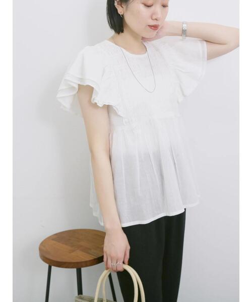 Samansa Mos2 blue（サマンサモスモスブルー）の「【Made in India】シャーリングブラウス（シャツ/ブラウス・レディース・ブラック/オフホワイト/ブルー・F）」の6枚目の写真