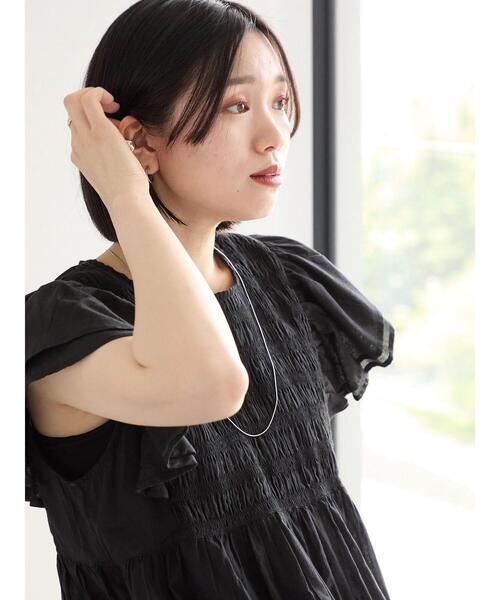 Samansa Mos2 blue（サマンサモスモスブルー）の「【Made in India】シャーリングブラウス（シャツ/ブラウス・レディース・ブラック/オフホワイト/ブルー・F）」の14枚目の写真