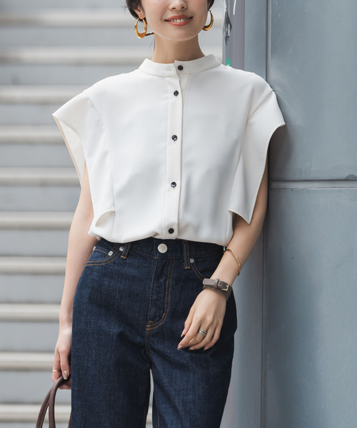 Noble(ノーブル)の「《WEB限定追加》【洗える】スクエアースリーブフロントオープンブラウス2(シャツ/ブラウス・レディース・チャコールグレー/ホワイト/サックスブルー・FREE)」の1枚目の写真