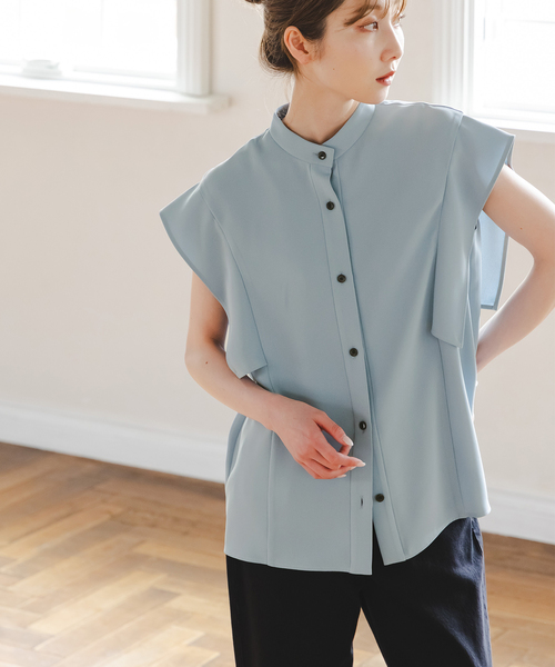 Noble(ノーブル)の「《WEB限定追加》【洗える】スクエアースリーブフロントオープンブラウス2(シャツ/ブラウス・レディース・チャコールグレー/ホワイト/サックスブルー・FREE)」の5枚目の写真