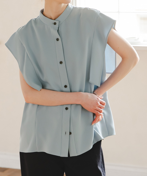 Noble(ノーブル)の「《WEB限定追加》【洗える】スクエアースリーブフロントオープンブラウス2(シャツ/ブラウス・レディース・チャコールグレー/ホワイト/サックスブルー・FREE)」の6枚目の写真