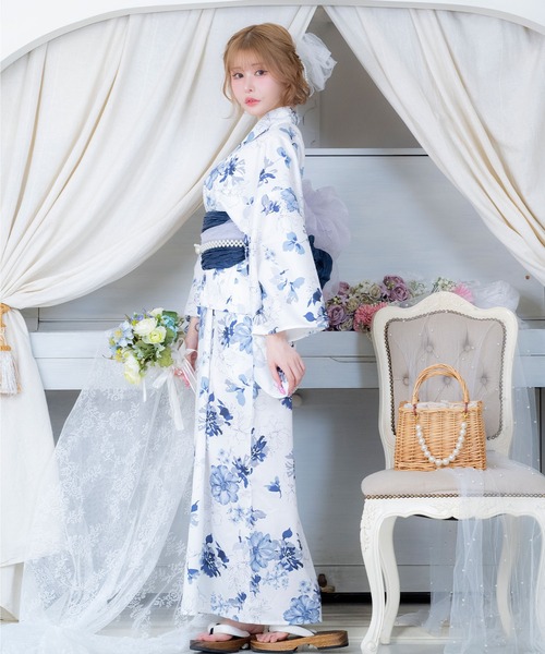 専用＊浴衣の反物から作る 花と蝶々柄 2WAY ワンピース Mサイズ＊ 専用＊浴衣 反物から作る 蝶々柄の親子 お揃い ワンピース ＊