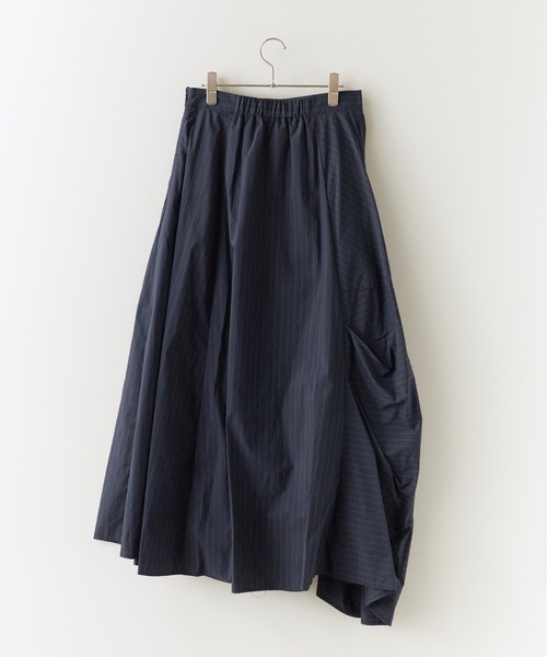c/est(シーエ)の「c/est/シーエ LUCK スカート 秋物 秋服 2026年秋冬(スカート・レディース・ネイビー/オフホワイト・2/1)」の5枚目の写真