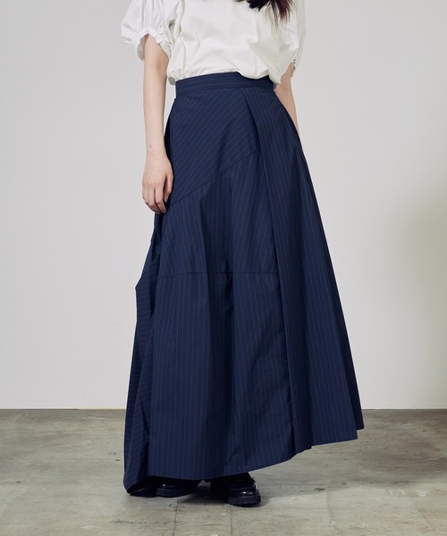 c/est(シーエ)の「c/est/シーエ LUCK スカート 秋物 秋服 2026年秋冬(スカート・レディース・ネイビー/オフホワイト・2/1)」の11枚目の写真