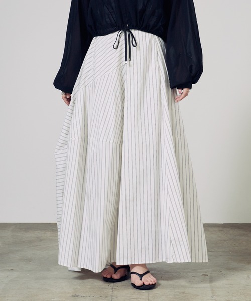 c/est(シーエ)の「c/est/シーエ LUCK スカート 秋物 秋服 2026年秋冬(スカート・レディース・ネイビー/オフホワイト・2/1)」の20枚目の写真