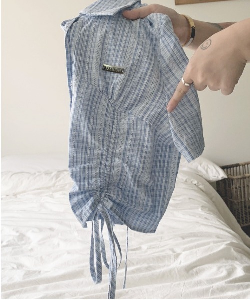 VIBGYOR（ヴィブジョー）の「ドロストチェックワンポイントクロップドシャツ(CZ)（シャツ/ブラウス・レディース・ブルー・MEDIUM/LARGE）」の8枚目の写真