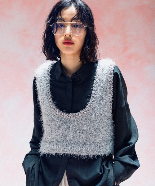 LEPSIM（レプシィム）の「3.5ゲージファンシーヤーンベスト　579216（ベスト・レディース・グレー/ブラック/キャメル・FREE）」の14枚目の写真