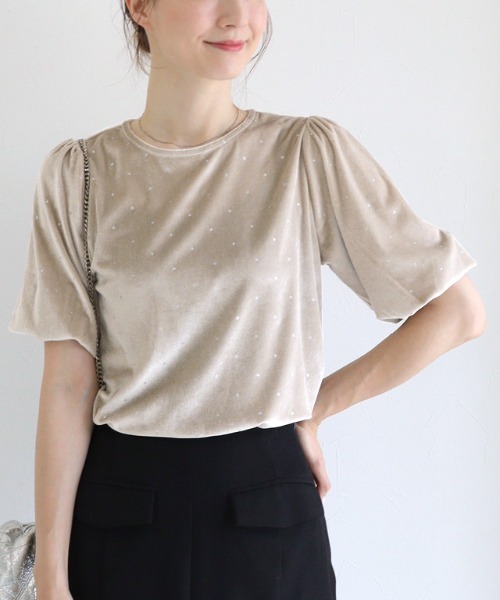 Pierrot(ピエロ)の「ラメドットベロアトップス(Tシャツ/カットソー・レディース・ライトベージュ/ブラック・M/L)」の3枚目の写真