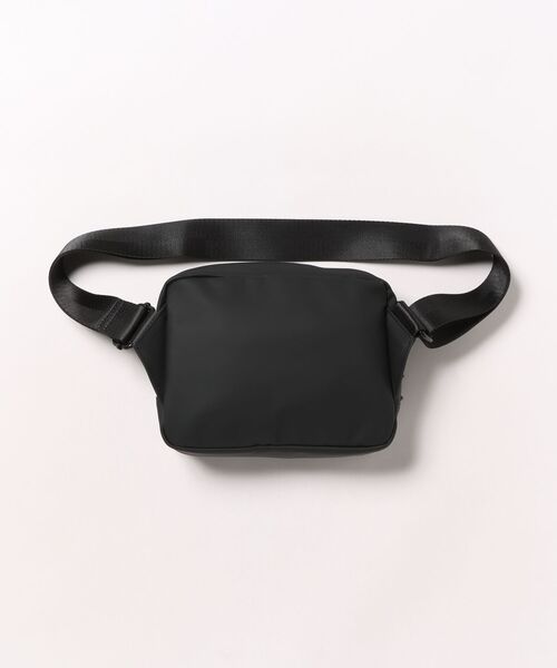 Arnold Palmer(アーノルドパーマー)の「パンチング フェイクレザー ミニサコッシュバッグ(ショルダーバッグ・メンズ・ブラウン/ブラック/チャコールグレー・F)」の14枚目の写真