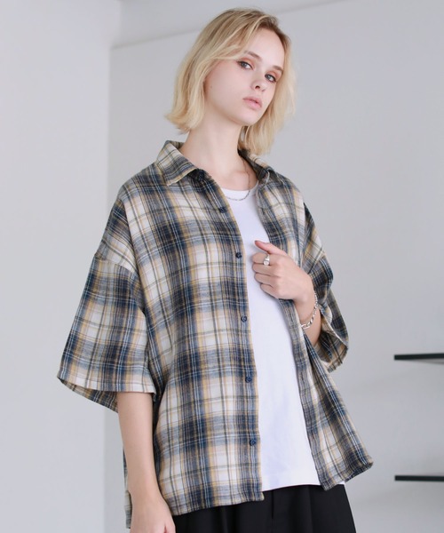 ROCHEM(ローシェン)の「ヴィンテージ加工オンブレチェック半袖シャツ(シャツ/ブラウス・メンズ・ブルー/ブラウン/グレー/ネイビー/ブラック・L/M/S/XS)」の5枚目の写真