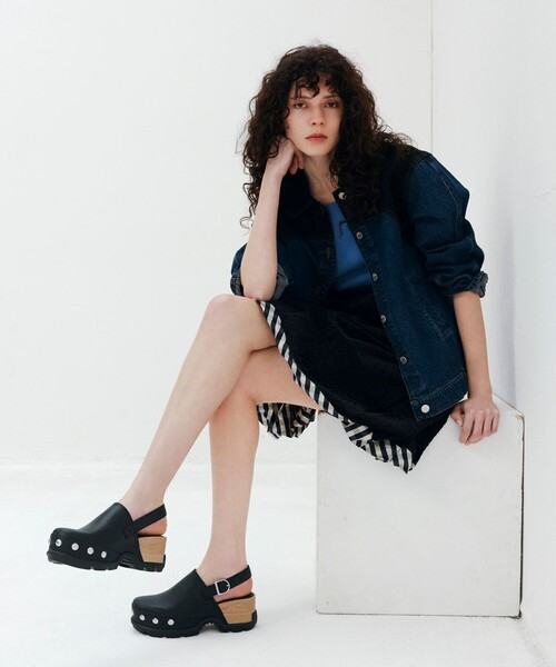 SOREL(ソレル)の「SOREL/ ローミンクロッグ リベット /ソレル(サンダル・レディース・ブラック・25.5cm/23.0cm/22.5cm/26.0cm/23.5cm/24.0cm/25.0cm/24.5cm)」の10枚目の写真