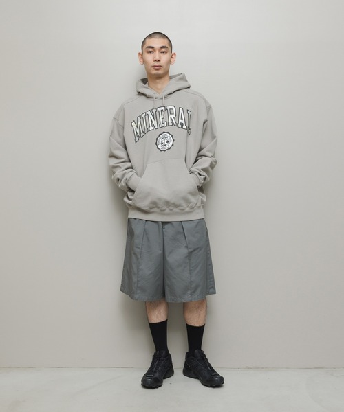 BAL（バル）の「COTTON TWILL OVER SIZED BERMUDA SHORT（その他パンツ・メンズ・ベージュ/チャコール/ブラック・2/1/3）」の19枚目の写真