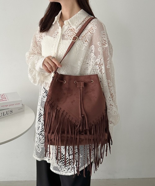CLEA（クレア）の「フェイクスエードフリンジ巾着バッグ（ショルダーバッグ・レディース・ピンク/キャメル/ブラウン/ブラック・FREE）」の13枚目の写真