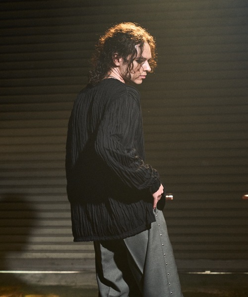 CASPER JOHN（キャスパージョン）の「Striped crape cut-sew / 楊柳カットソー（Tシャツ/カットソー・メンズ・ブラック/ホワイト/グレー・SMALL/X-SMALL/LARGE/MEDIUM）」の11枚目の写真