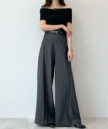 Futier land（フューティアランド）の「センタータックハイウエスト美脚スラックス（スラックス）」