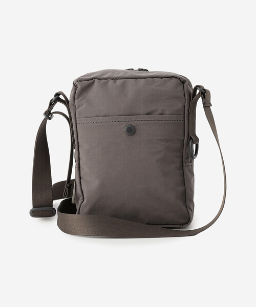 amiacalva（アミアカルヴァ）の「AMIACALVA | ショルダーバッグ（ショルダーバッグ・レディース・グレー・ONE）」の3枚目の写真