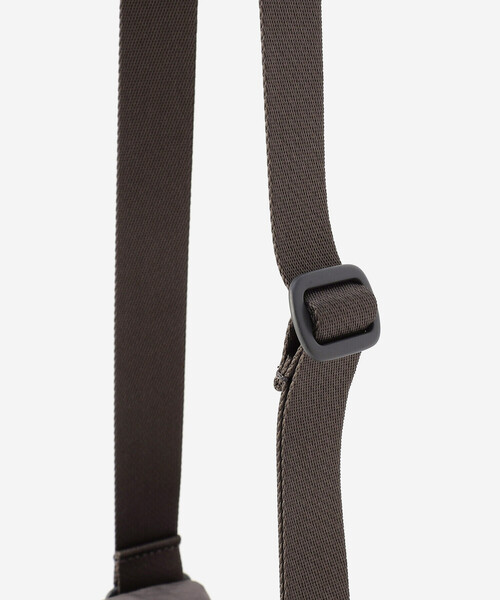 amiacalva（アミアカルヴァ）の「AMIACALVA | ショルダーバッグ（ショルダーバッグ・レディース・グレー・ONE）」の7枚目の写真