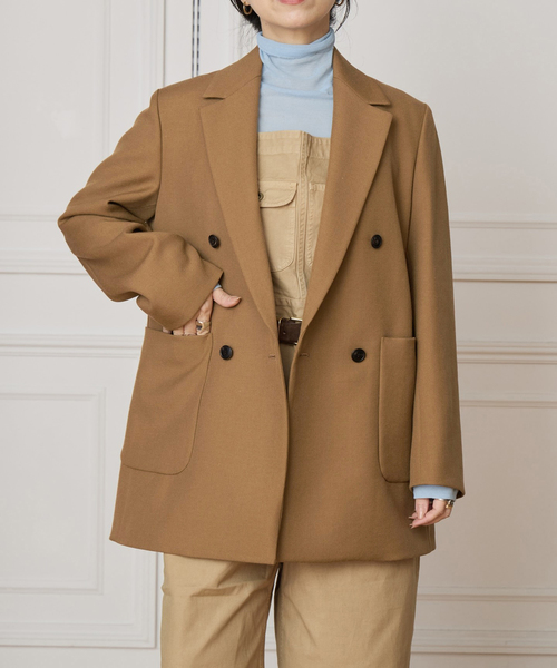 IENA LA BOUCLE(イエナラブークル)の「【WEB限定】IENA LA BOUCLE 強撚サージテーラードジャケット(テーラードジャケット・レディース・ネイビー/キャメル・FREE)」の2枚目の写真