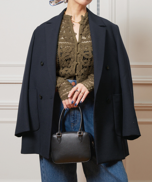 IENA LA BOUCLE(イエナラブークル)の「【WEB限定】IENA LA BOUCLE 強撚サージテーラードジャケット(テーラードジャケット・レディース・ネイビー/キャメル・FREE)」の3枚目の写真