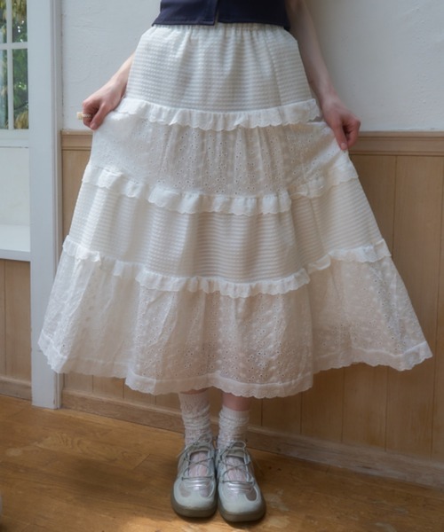 Birthday room(バースデイルーム)の「コットンレースティアードスカート/cotton lace tiered skirt(スカート・レディース・ホワイト・FREE)」の11枚目の写真