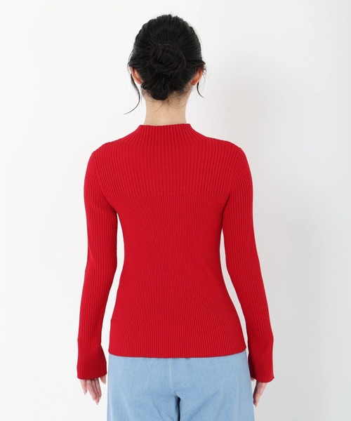 STRAWBERRY-FIELDS（ストロベリーフィールズ）の「【雑誌掲載アイテム】シェルストレッチ_袖口スリットリブニット（ニット/セーター・レディース・ブラック/レッド/オフホワイト/マスタード/ブラウン/ピンク系/ミント/キャメル/ライトピンク/ホワイト×ブラック・2）」の14枚目の写真