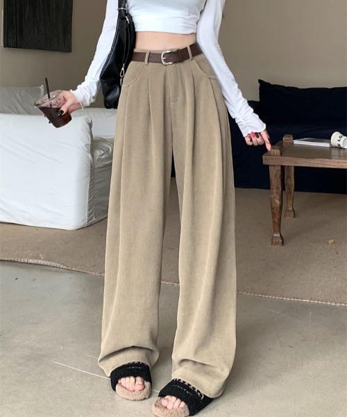 cammie（キャミー）の「ハイウエストコーデュロイストレートパンツ（その他パンツ・レディース・アイボリー/ブラック/ベージュ・M/L）」の12枚目の写真