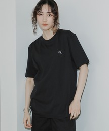 Calvin Klein/カルバンクライン SS EASY MONOGRAM TEE ワンポイント 半袖 Tシャツ カットソー メンズ レディース 秋 秋服 2026年秋冬